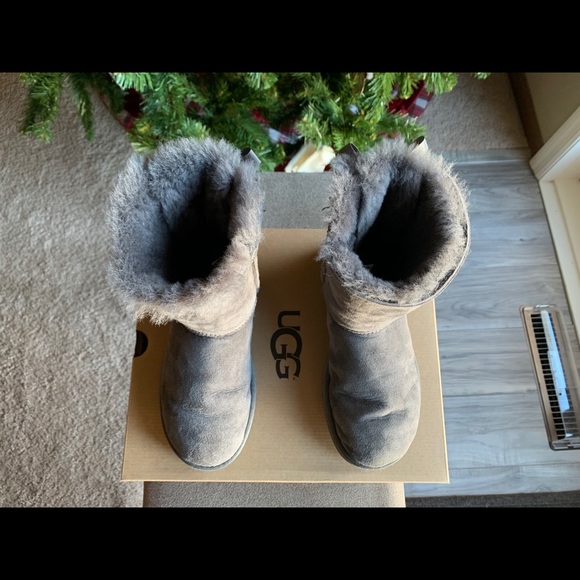 UGG Boots: Women’s Bailey Bow II - Picture 5 of 6